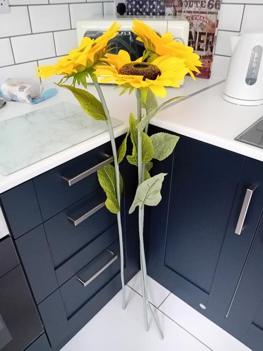 Buy & Sell Dudley Port Sandwell - Photos for extra large artificial sunflowers