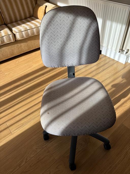 Buy & Sell Wombourne South Staffordshire - Photos for Desk chair