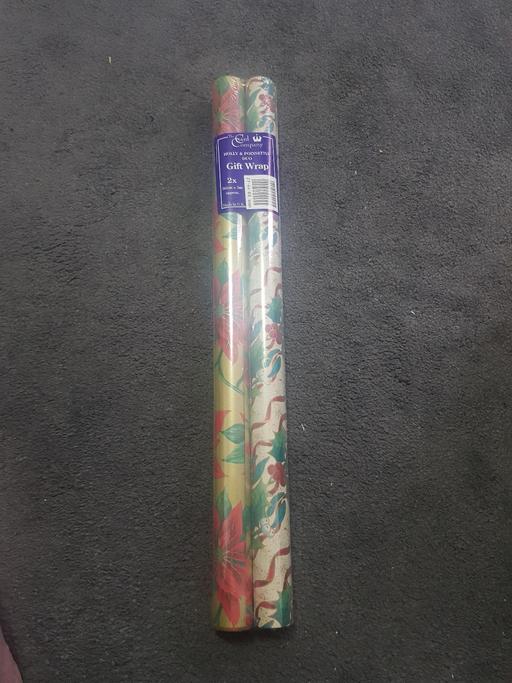 Classes Longley Sheffield - Photos for 2 rolls of Christmas paper