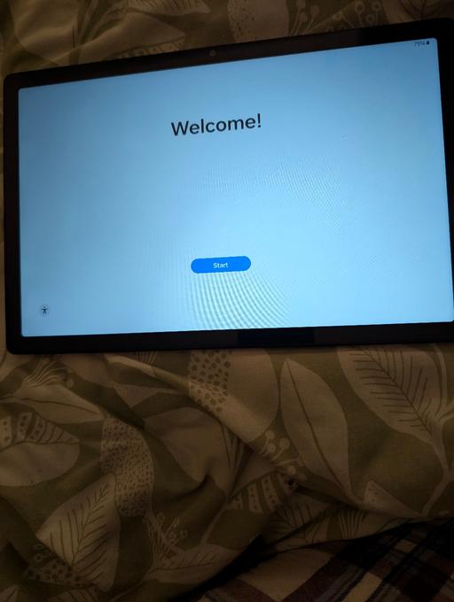 Buy & Sell Royal Albert Liverpool - Photos for Samsung galaxy tab A8 32gb