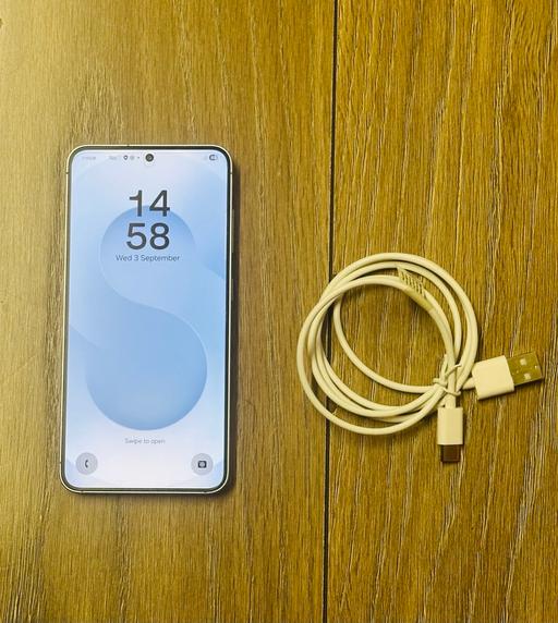 Buy & Sell Lye Dudley - Photos for Samsung Galaxy S25 - 128GB Unlocked Silver