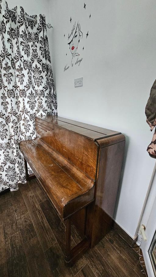 Buy & Sell White Hart Lane Station North London - Photos for W.H. Barnes upright Piano