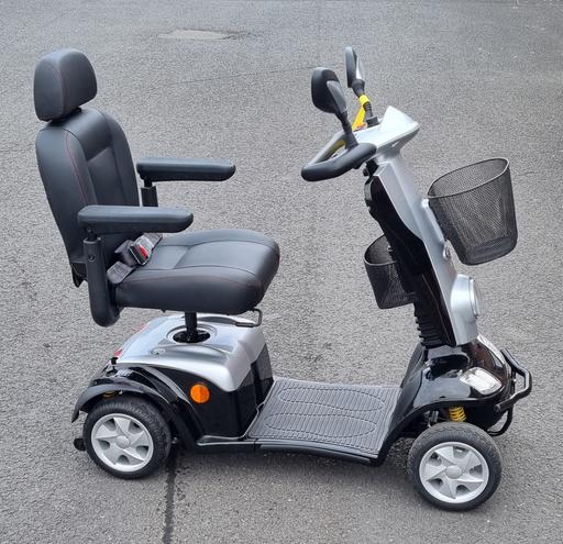 Buy & Sell Mawdesley Chorley - Photos for KYMCO MIDI XLS. 8 mph Road Pavement Scooter