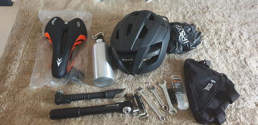 Buy & Sell Lofthouse Gate Wakefield - Photos for CYCLING ITEMS BRANDNEW ONE SIZE