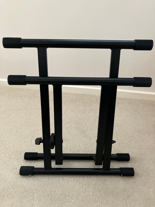 Buy & Sell Sutton At Hone Dartford - Photos for Quiklok BS 317 Amplifier Stand