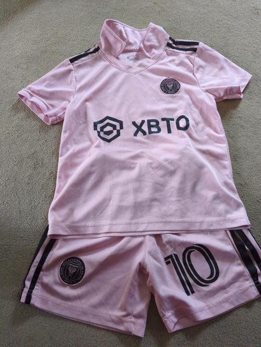 Buy & Sell Blue Bell Hill Tonbridge and Malling - Photos for Girls pink football Kit Miami