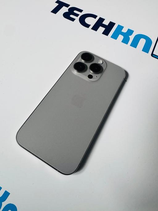 Buy & Sell Woodsetton Dudley - Photos for Apple iphone 15 pro 128GB Unlocked Titanium