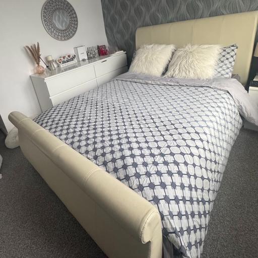 Buy & Sell Bloxwich Walsall - Photos for Double bed and mattress