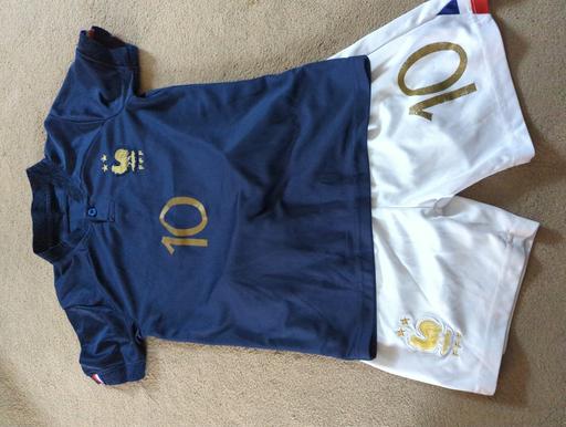 Buy & Sell Chatham Medway - Kent - Photos for boys football kit.