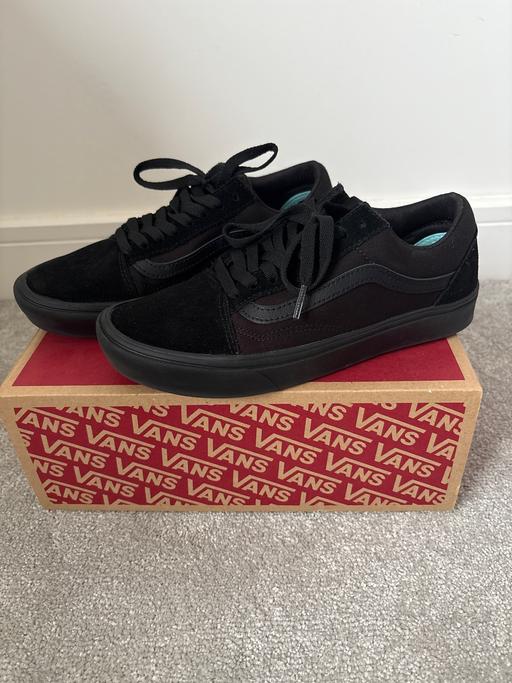 Buy & Sell Whittington Lichfield - Photos for Ladies black Vans uk size 5.5