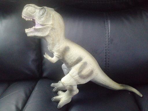 Buy & Sell Heath Town Wolverhampton - Photos for New Tyrannosaurus play dinosaur