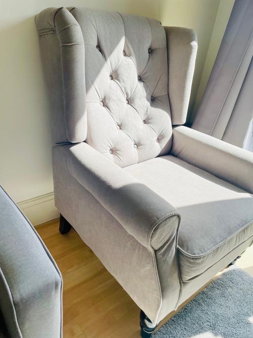 Buy & Sell Loxford East London - Photos for Grey Chesterfield Style Armchair