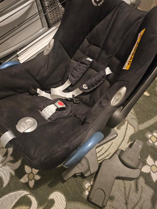 Buy & Sell Wapping East London - Photos for Maxi Cosi Car Seat Mamas and Papas adaptors