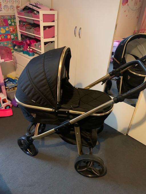 Buy & Sell Nechells Birmingham - Photos for Venicci 3 in 1 black and gold pushchair