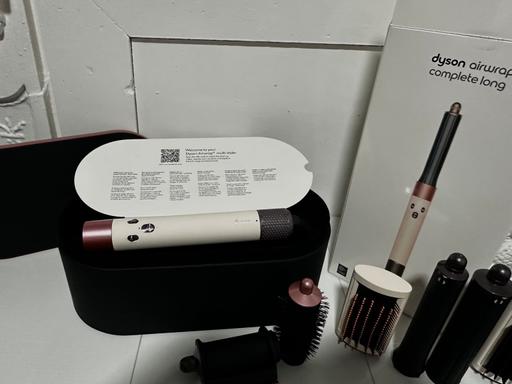 Buy & Sell Maryland East London - Photos for Dyson Air Wrap