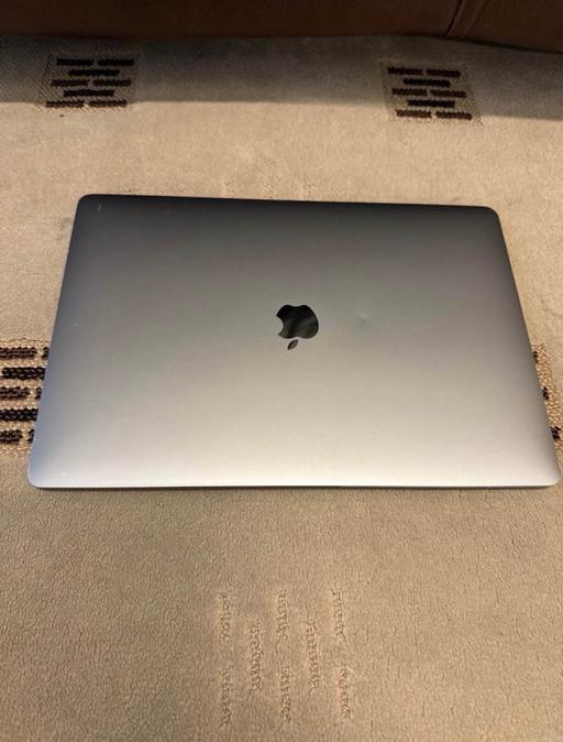 Buy & Sell Bardsley Oldham - Photos for Apple MacBook Pro 15 inch touchbar model i9