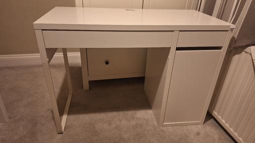 Buy & Sell - Photos for Ikea Micke white desk (150x50cm)