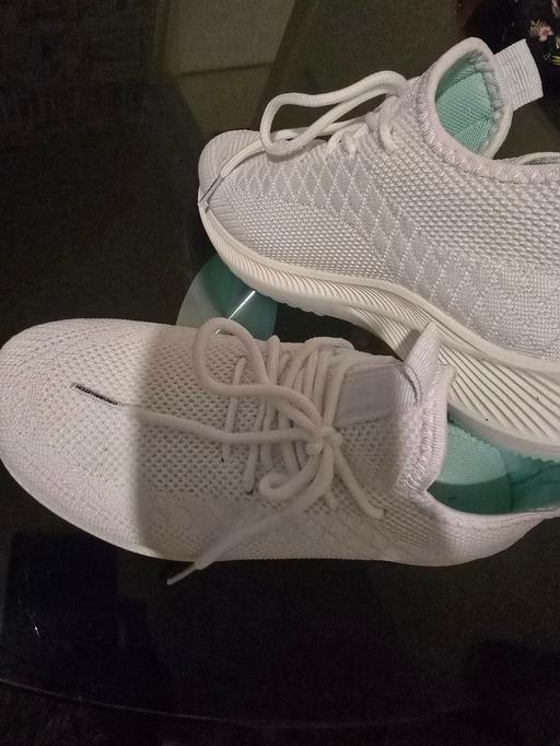 Buy & Sell Edgbaston Birmingham - Photos for Crosshatch trainers