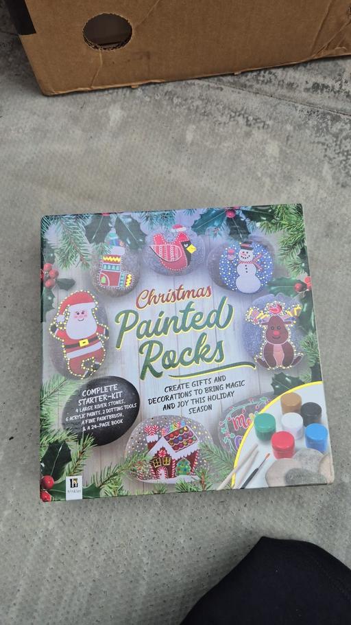 Buy & Sell Park Hill Sheffield - Photos for Xmas rock paints