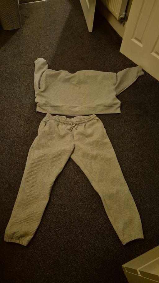 Buy & Sell Park Hill Sheffield - Photos for jogging set