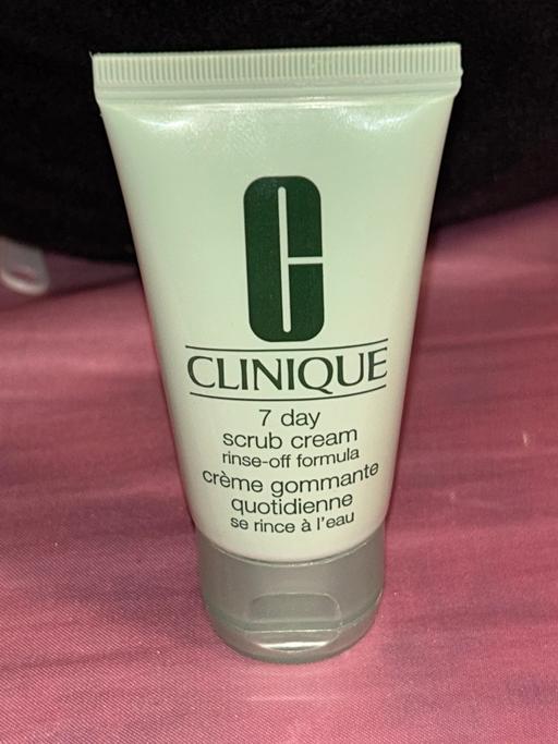 Buy & Sell Horfield Bristol - Photos for Clinique 7 Day Scrub Cream 30ml