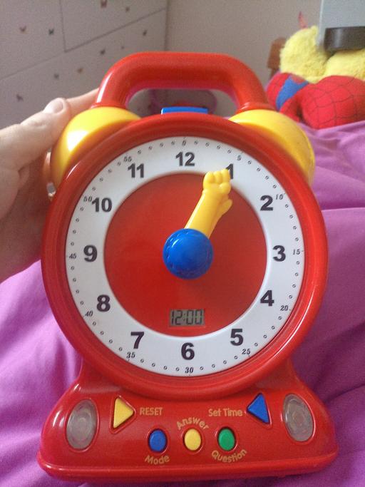 Buy & Sell Folkestone Folkestone and Hythe - Photos for clock (makes noises and speaks )