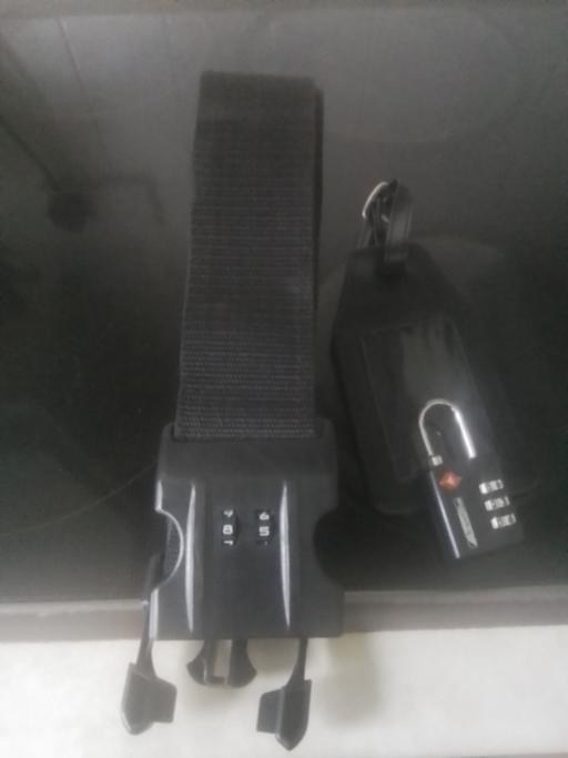 Buy & Sell Streetly Walsall - Photos for ADJUSTABLE CASE STRAP,LOCK,AND NAME TAG