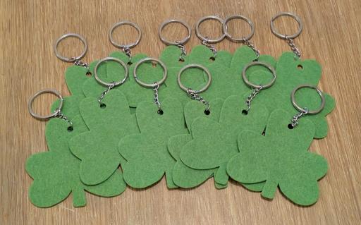 Buy & Sell Lower Sydenham South East London - Photos for 12 Shamrock Keyrings