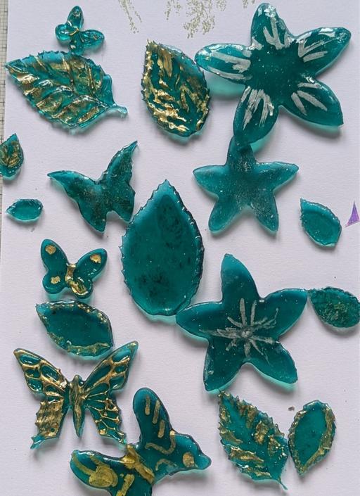 Classes Wednesfield Wolverhampton - Photos for butterfly and flowers acrylic embellishments