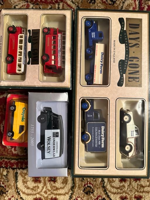 Buy & Sell Willenhall Walsall - Photos for 8 Lledo vintage trucks