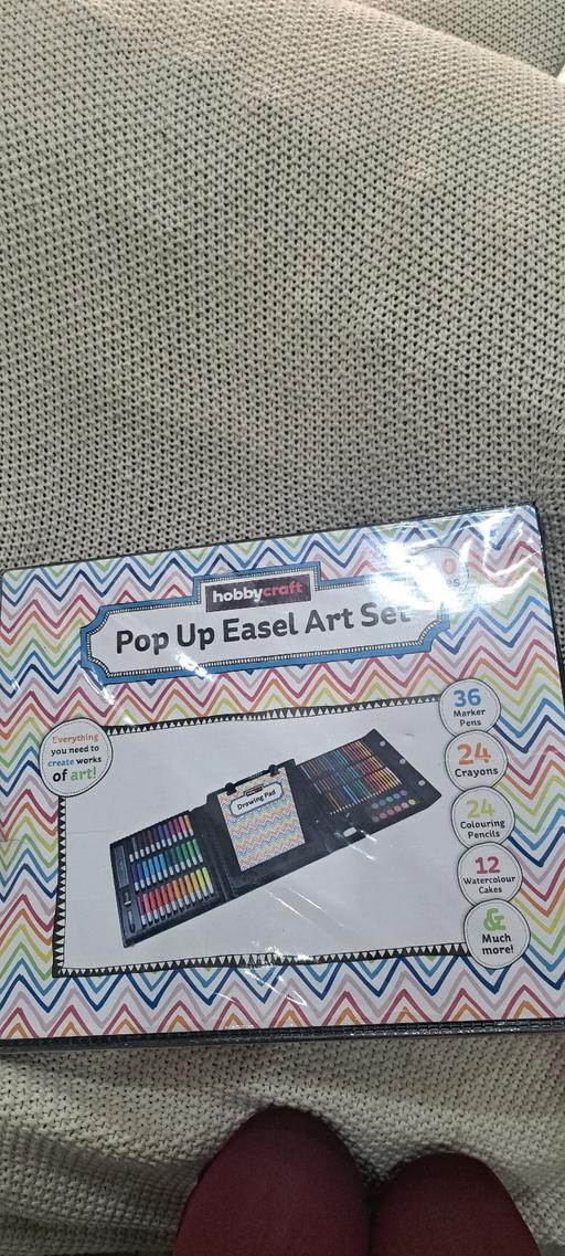 Classes Sutton Coldfield Birmingham - Photos for Pop up Easel art set