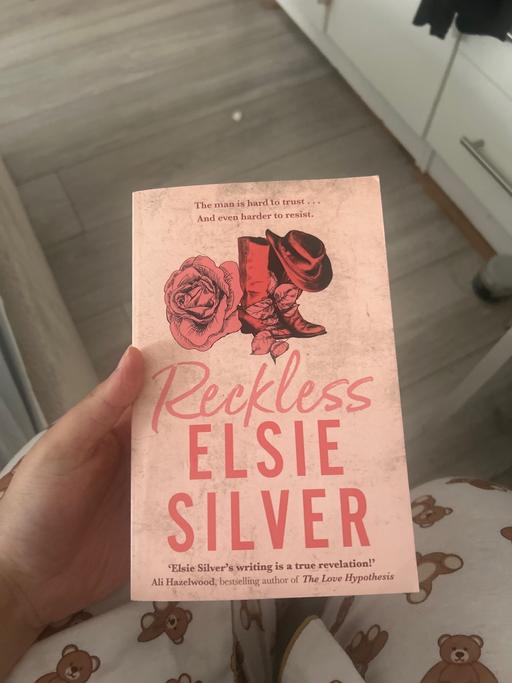 Buy & Sell Yardley Wood Birmingham - Photos for Reckless by Elsie silver book