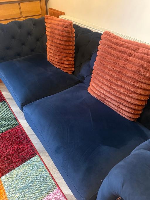 Buy & Sell Wigan Town Centre Wigan - Photos for 3 seater sofa