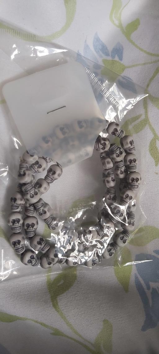 Buy & Sell Asfordby Hill Melton - Photos for 3 x stretchy skull 💀 ☠ bracelets NEW