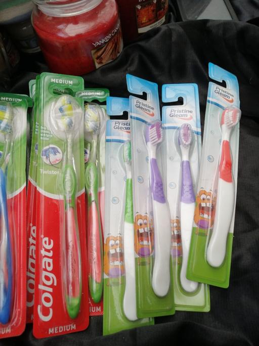 Buy & Sell Dosthill Tamworth - Photos for TOOTHBRUSHES