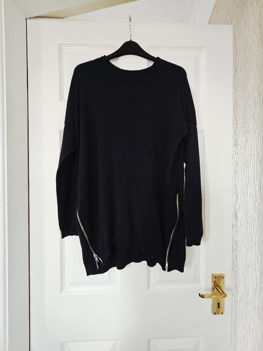 Buy & Sell Newton Doncaster - Photos for Navy coloured jumper, size 16.