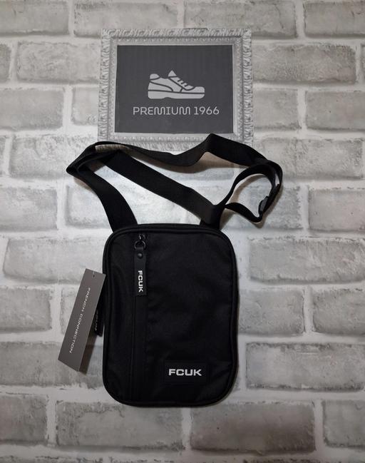 Buy & Sell Clacton-on-Sea Tendring - Photos for men's French connection crossbody bag.