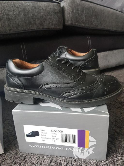 Buy & Sell Parkfields Wolverhampton - Photos for Men's safety work shoes - size 11