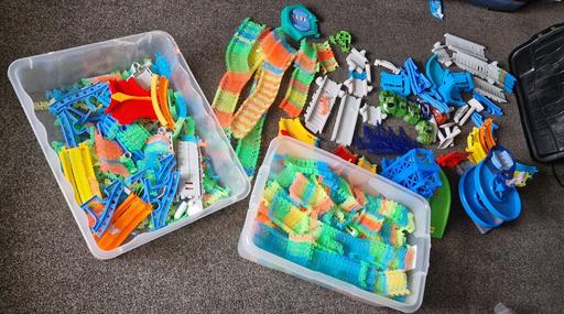 Buy & Sell Essington Wolverhampton - Photos for Massive Glow Tracks Bundle