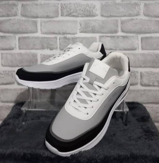 Buy & Sell Clacton-on-Sea Tendring - Photos for Men's French Connection TF Air Trainers