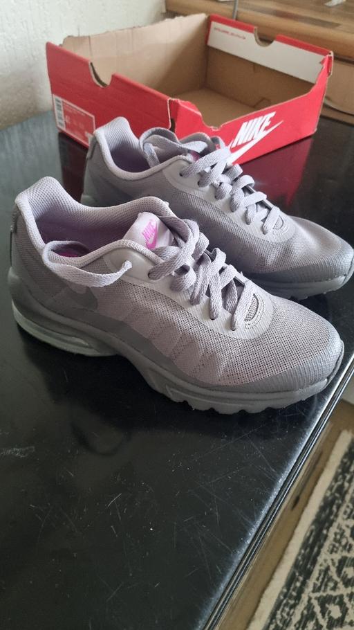 Buy & Sell Halesowen Dudley - Photos for girls nike traniers