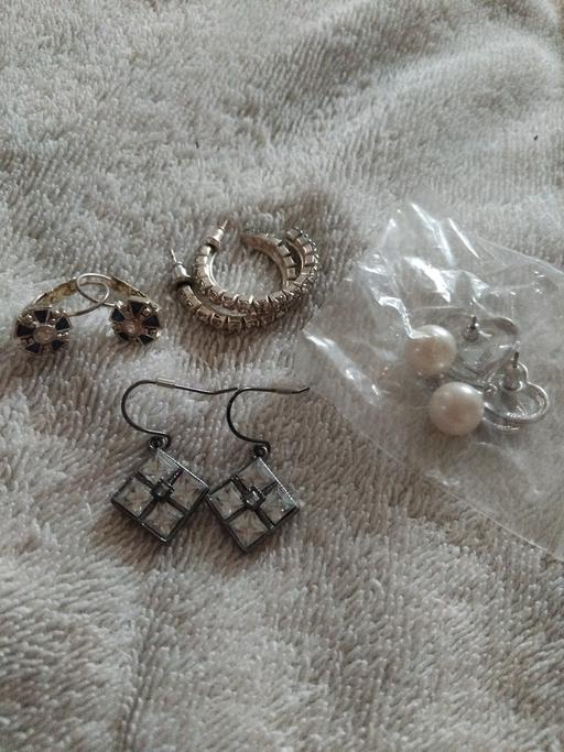 Buy & Sell Kemsley Swale - Photos for earrings