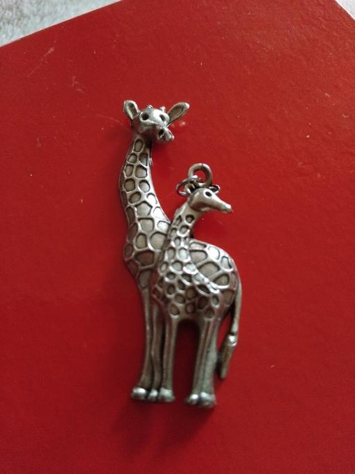 Buy & Sell Kemsley Swale - Photos for giraffe pendant