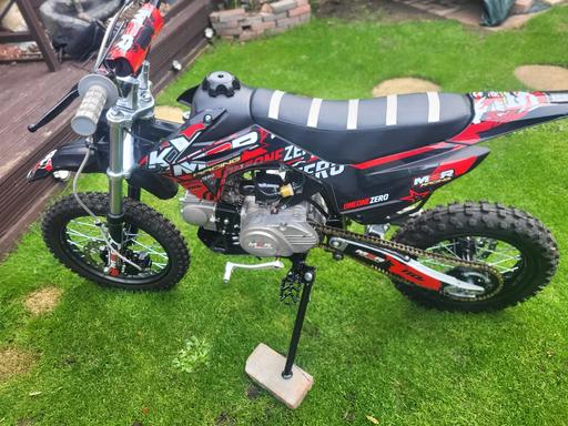 Vehicles Pallion Trading Estate Sunderland - Photos for nearly new pit bike