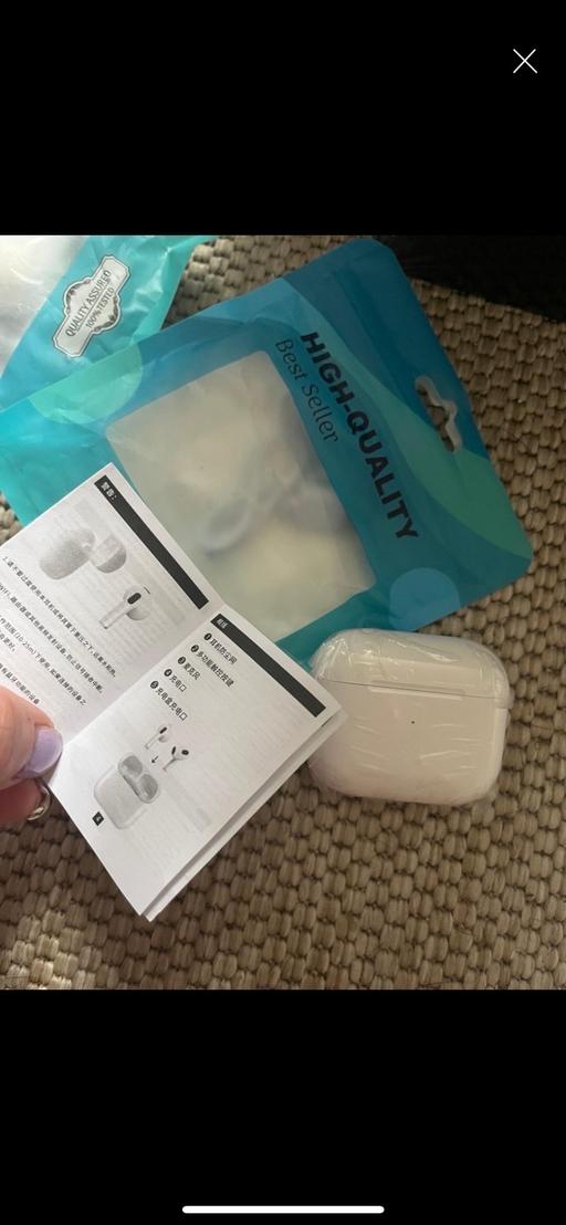 Buy & Sell Wednesfield Wolverhampton - Photos for New ear buds 2poun a few available