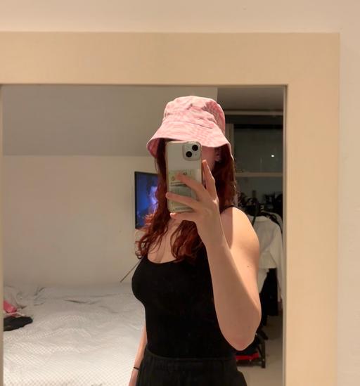Buy & Sell Northampton West Northamptonshire - Photos for Pink Bucket Hat