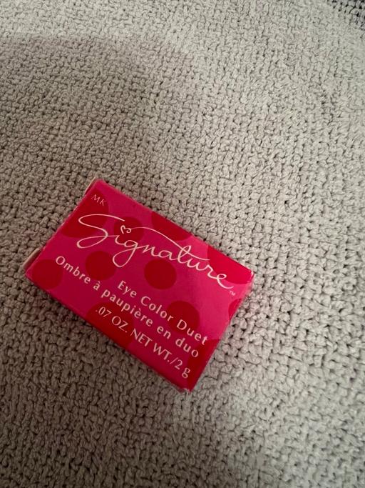 Buy & Sell Hetton-Le-Hole Sunderland - Photos for Eyeshadow Duo ( New )