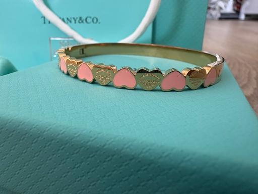 Buy & Sell The Headland Hartlepool - Photos for Tiffany&Co gold bangle