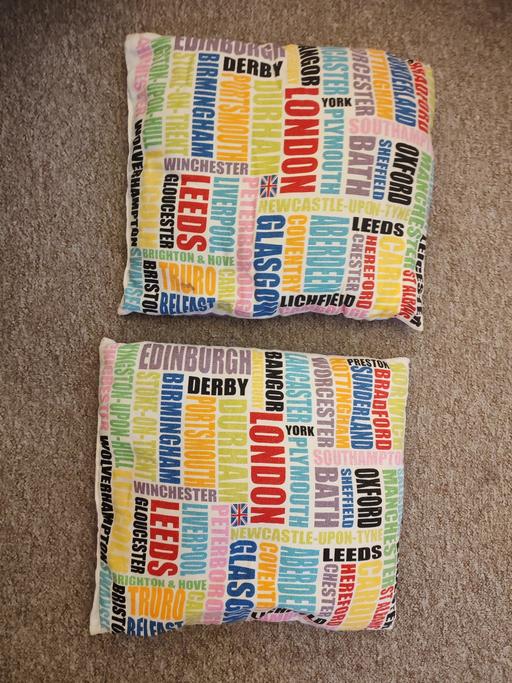 Buy & Sell Hampstead North West London - Photos for Xmas presents-london cushions