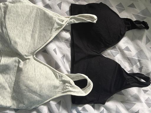 Buy & Sell Henbury Bristol - Photos for Black and grey primary sports bras